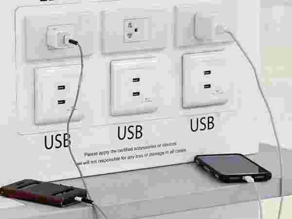 mobile charging: സ്മാർട്ട് ചാർജർ വേണമെന്നില്ല; മൊബൈല്‍ വേഗത്തില്‍ ചാർജ് ചെയ്യാന്‍ ഇതാ ചില പൊടിക്കൈകള്‍