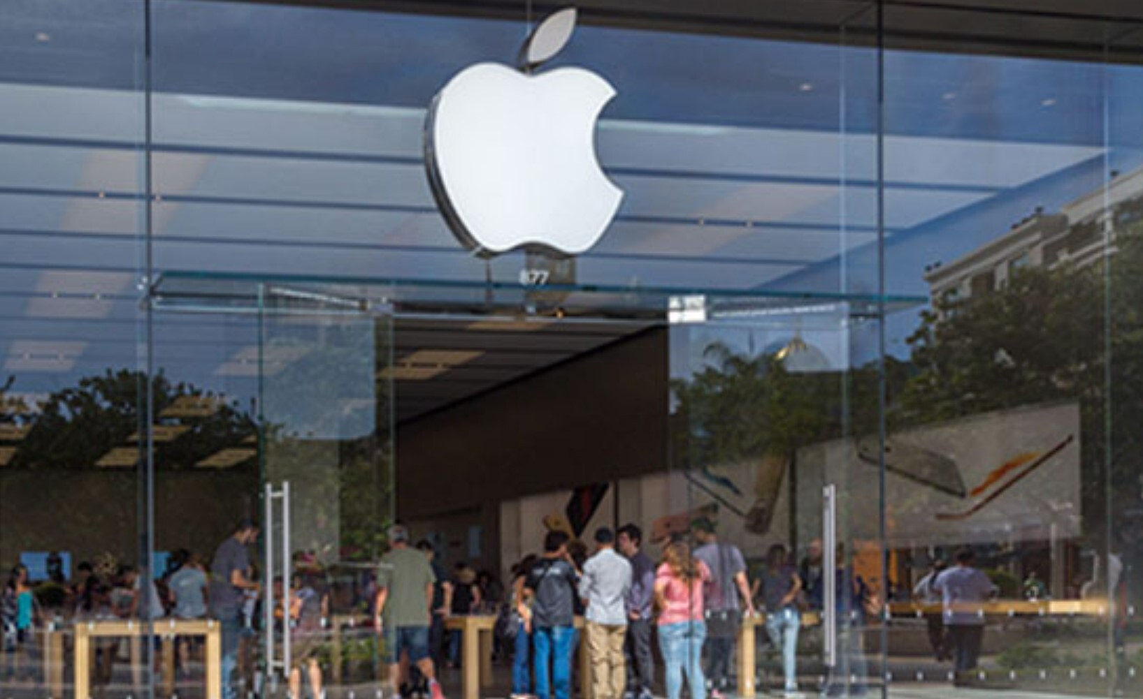 PHOTOS : ஆப்பிள் தயாரிக்கும் தொழில்நுட்பத்தில் 'i' என்பதன் அர்த்தம் என்ன? சுவாரசிய தகவல் இதோ.. 