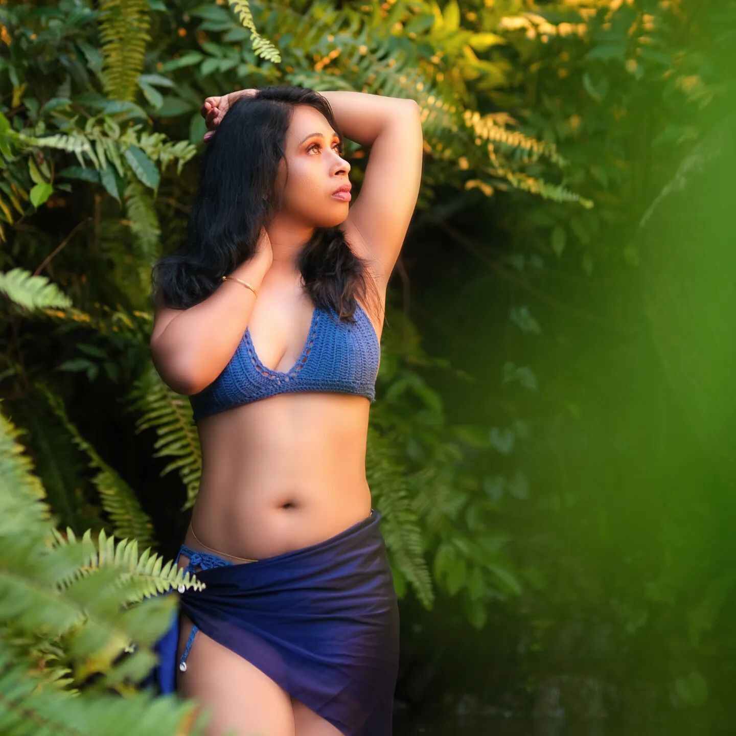 PHOTOS : ஆளை கொள்ளும் அழகு.. ஏங்கவைக்கும் கேரள மாடல் கவுரி மேத்யூஸ்