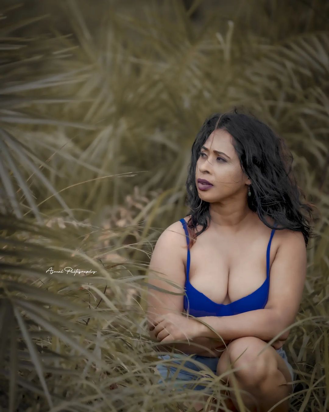 PHOTOS : ஆளை கொள்ளும் அழகு.. ஏங்கவைக்கும் கேரள மாடல் கவுரி மேத்யூஸ்