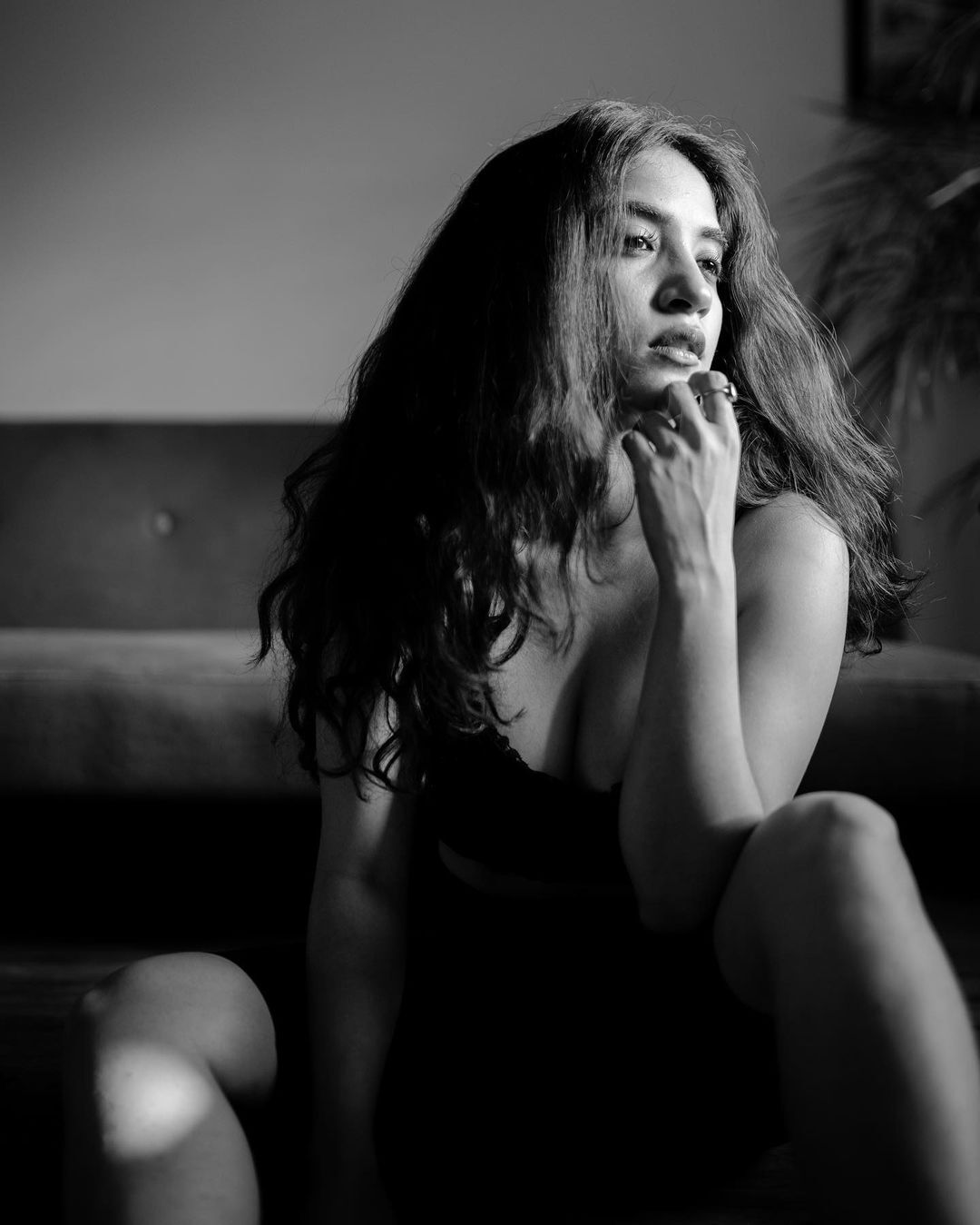 photos : ப்பா.. க்யூட்டான சிரிப்பால் ரசிகர்களை ஈர்க்கும் மெஹெக் மெஹ்ரா.. கவர்ந்திழுக்கும் கலக்கல் பிக்ஸ் இதோ!