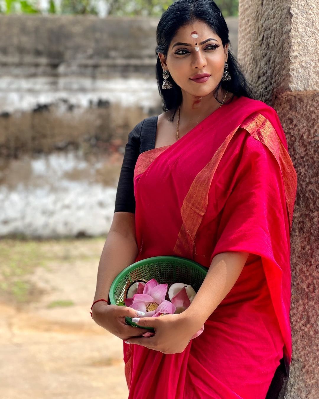 PHOTOS : எவ்ளோ கியூட்டா போஸ் கொடுக்குறாங்க! நடிகை ரேஷ்மாவின் லேட்டஸ்ட் ...
