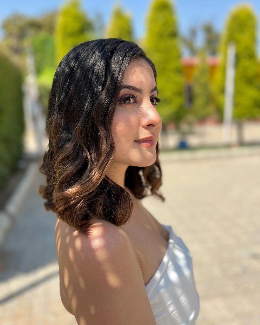 Tunisha Sharma: 6 घंटे पहले किया पोस्ट, फिर दबंग 3 की एक्ट्रेस तुनिषा शर्मा ने कर ली सुसाइड, सदमे में फैंस