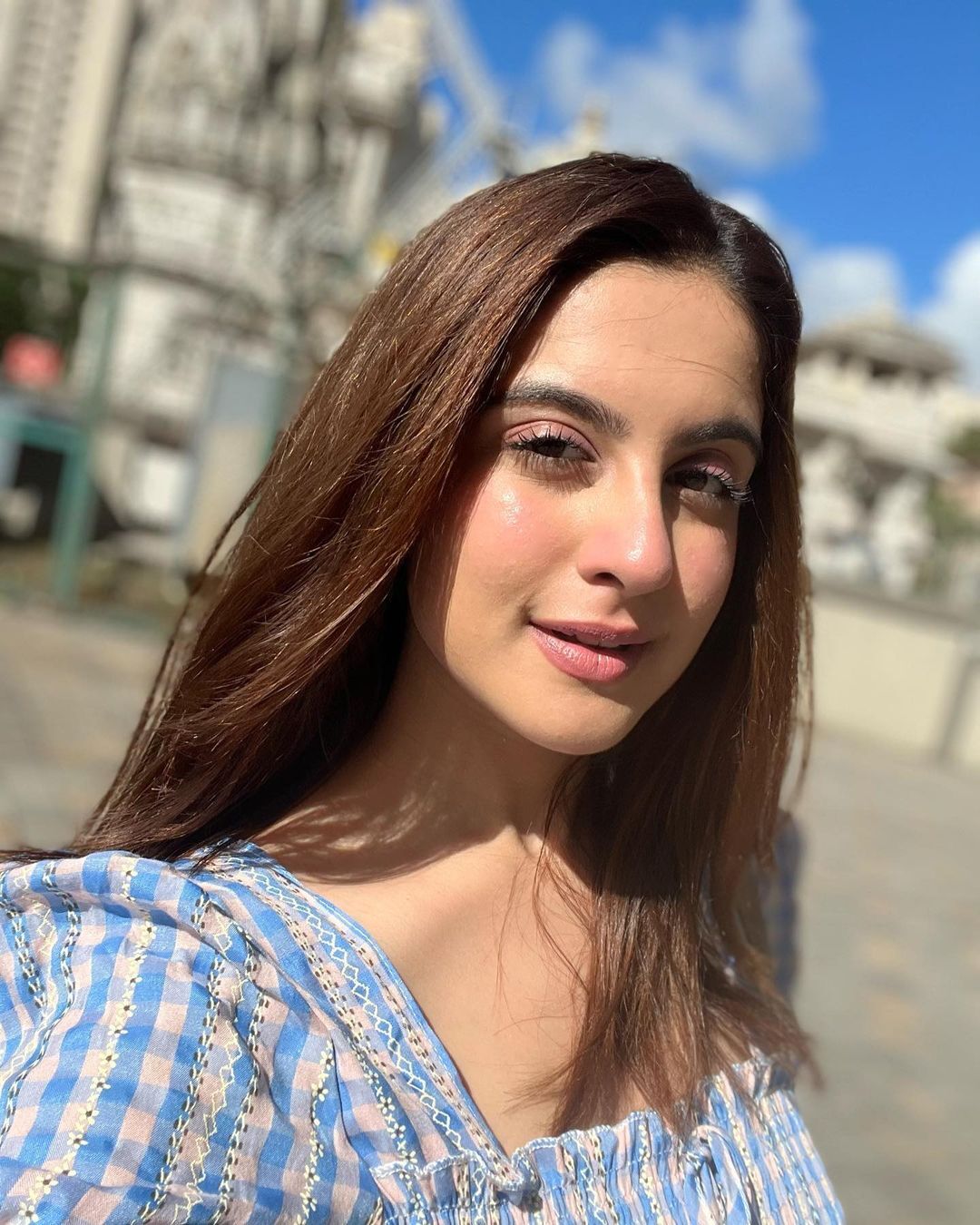 Tunisha Sharma: 6 घंटे पहले किया पोस्ट, फिर दबंग 3 की एक्ट्रेस तुनिषा शर्मा ने कर ली सुसाइड, सदमे में फैंस