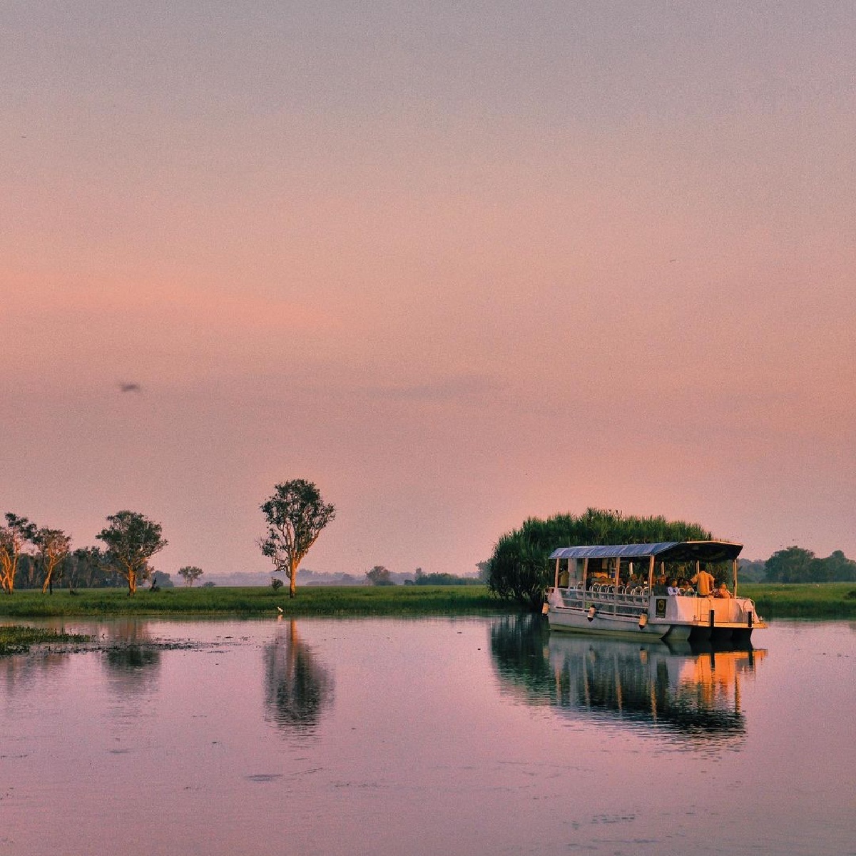 ഇതൊക്കെ ഭൂമിയില്‍ തന്നെയാണോ; ലുക്കില്‍ കേരളം പിന്നിലാവും, ട്രിപ്പടിക്കാന്‍ തോന്നുന്നുണ്ടോ; വേഗം വിട്ടോളൂ!!