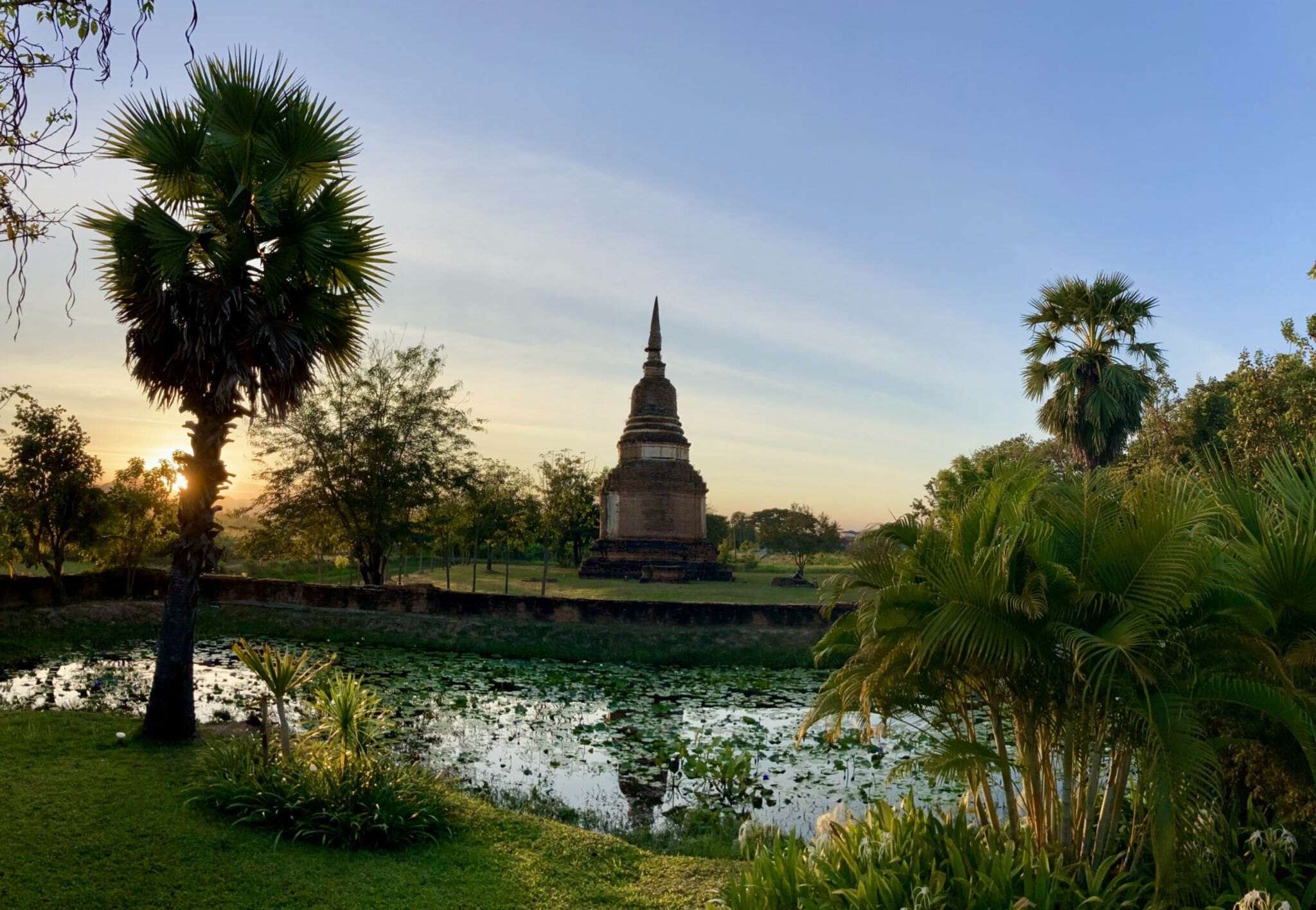 ഇതൊക്കെ ഭൂമിയില്‍ തന്നെയാണോ; ലുക്കില്‍ കേരളം പിന്നിലാവും, ട്രിപ്പടിക്കാന്‍ തോന്നുന്നുണ്ടോ; വേഗം വിട്ടോളൂ!!