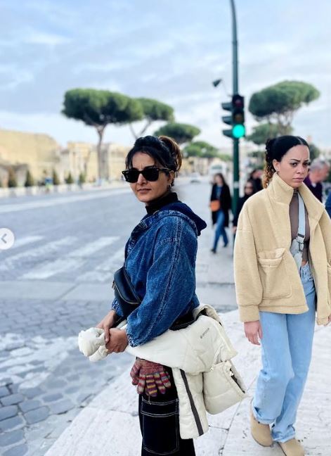 മഞ്ജു വാര്യർക്ക് ഇനി വല്ല കായകല്‍പ ചികിത്സയുമുണ്ടോ: പ്രായം കൂടുന്നേയില്ലാലോ, വൈറലായി പുതിയ ചിത്രം