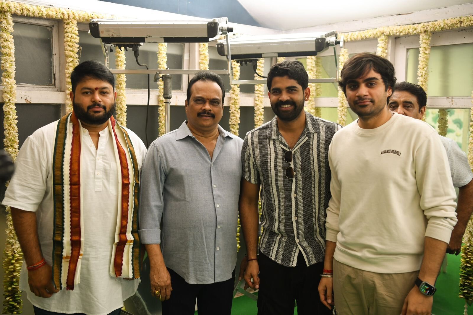 పవర్ స్టార్ పవన్ కల్యాణ్'ఒరిజినల్ గ్యాంగ్‌స్టర్'.. ఇక ఆట మొదలైంది ..!