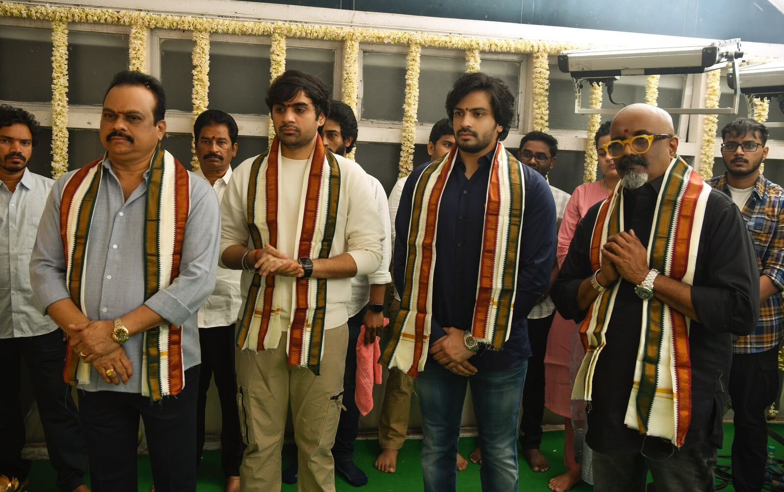 పవర్ స్టార్ పవన్ కల్యాణ్'ఒరిజినల్ గ్యాంగ్‌స్టర్'.. ఇక ఆట మొదలైంది ..!