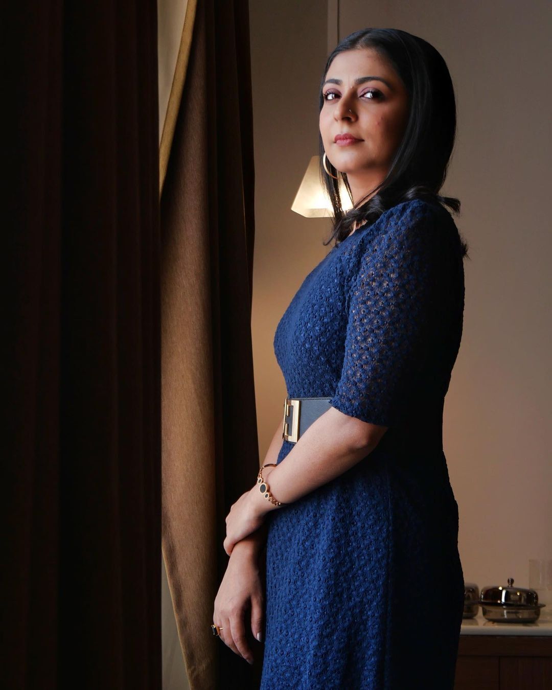 Leona Lishoy: സൂപ്പർ സ്റ്റൈലിഷ് ലുക്കിൽ ലിയോണ; ജിന്നിലെ താര കോശിയെ ഏറ്റെടുത്ത് ആരാധകർ, ചിത്രങ്ങൾ കാണാം