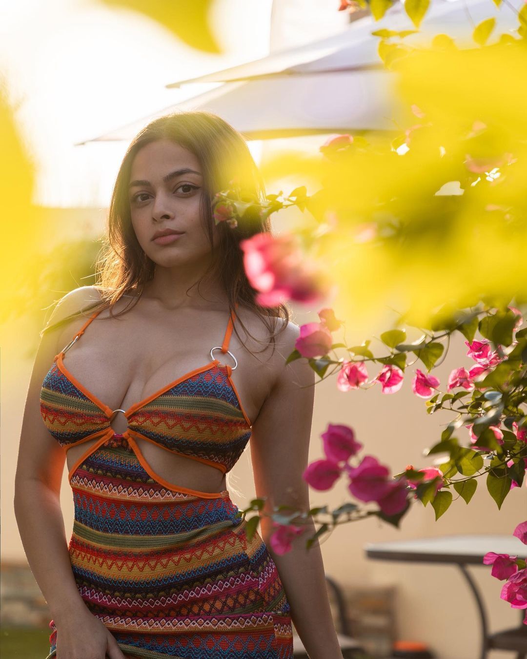 डीपनेक आउटफिट में Ashwitha s का किलर लुक देखकर फैंस मदहोश, Photos ने बढ़ाया इंटरनेट का पारा