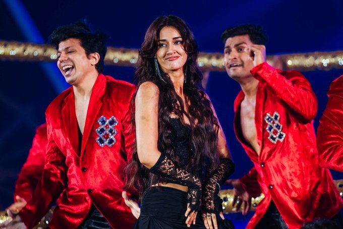 ଦିଶାଙ୍କ ଠୁମକାରେ ମତୁଆଲା ହେଲେ ଦର୍ଶକ