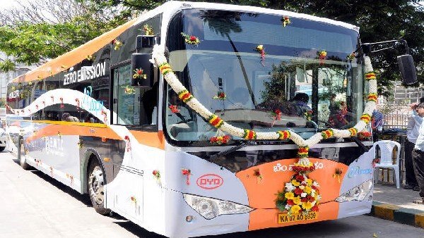  KSRTC e bus: ಬೆಂಗಳೂರಿನಲ್ಲಿ ಎಲೆಕ್ಟ್ರಿಕ್ ಬಸ್‌ ಚಾಲನೆ ಮಾಡಿದ ಸಚಿವ ಶ್ರೀ ರಾಮುಲು  