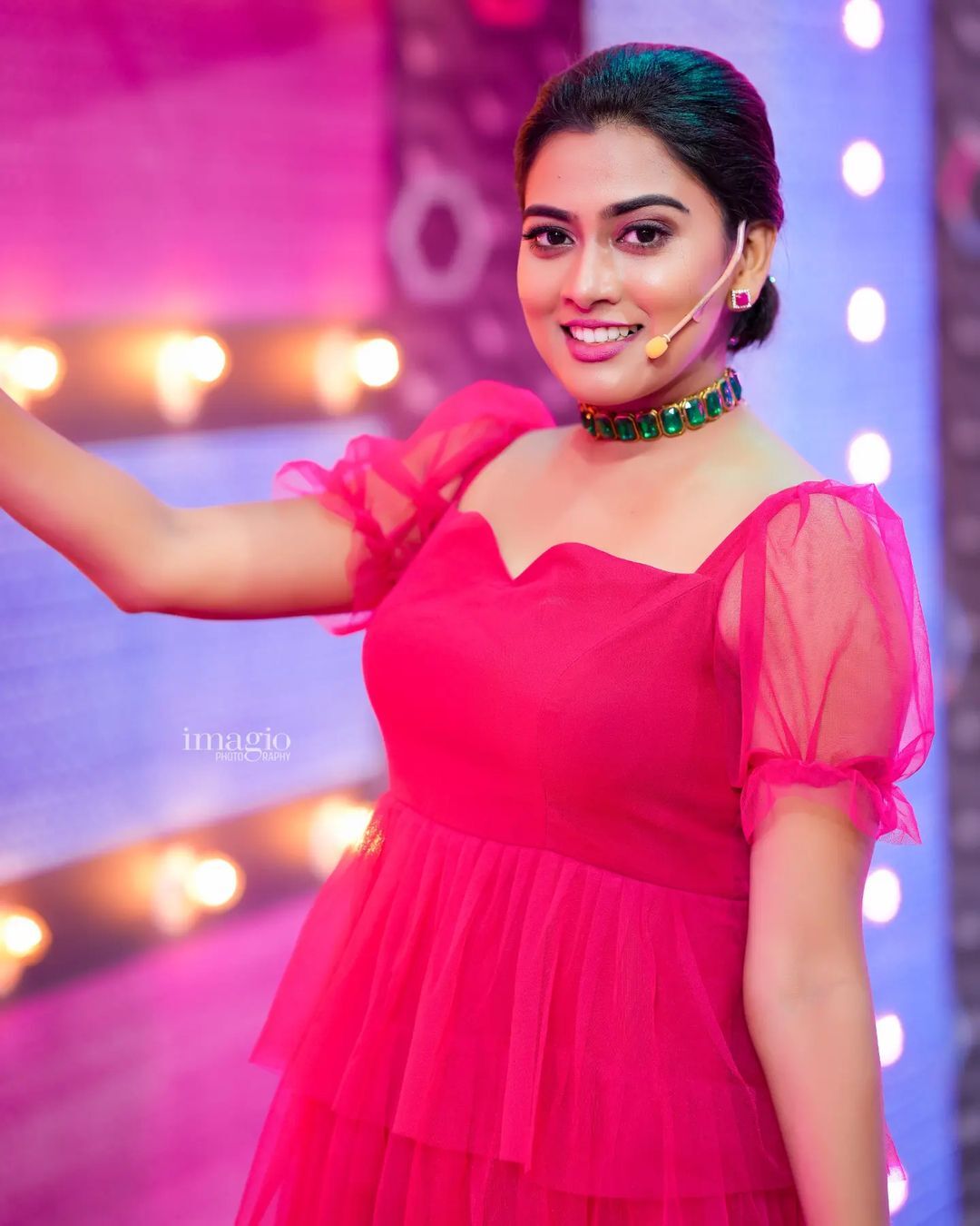 Dayyana Hameed: ചട്ടയും മുണ്ടും ലുക്കിൽ സൂപ്പർ സ്റ്റൈലിഷായി ഡയാന... നടിയുടെ മേക്കോവർ എറ്റെടുത്ത് സോഷ്യൽ മീഡിയ 