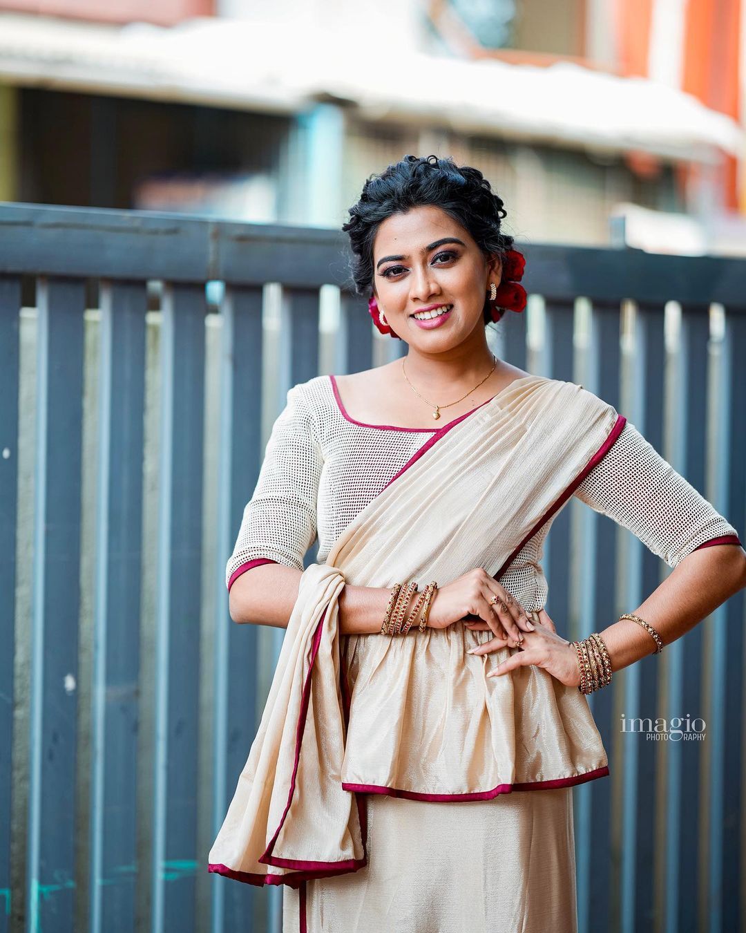 Dayyana Hameed: ചട്ടയും മുണ്ടും ലുക്കിൽ സൂപ്പർ സ്റ്റൈലിഷായി ഡയാന... നടിയുടെ മേക്കോവർ എറ്റെടുത്ത് സോഷ്യൽ മീഡിയ 