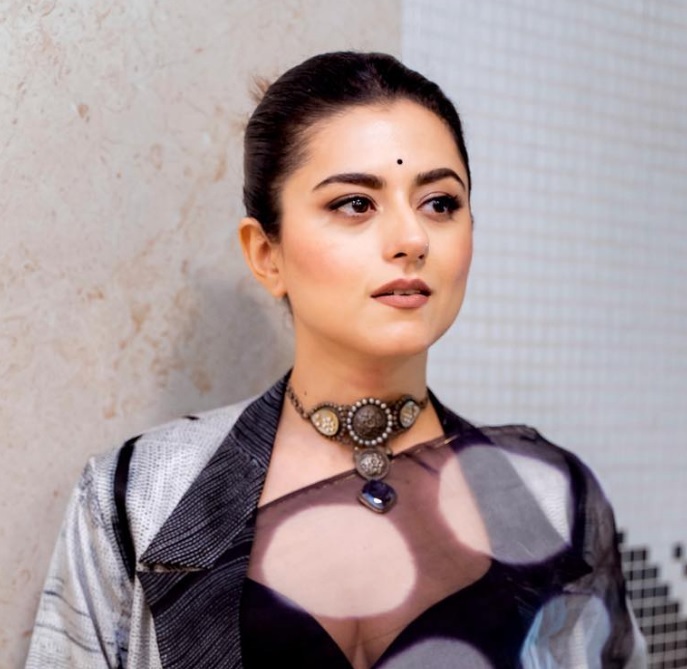  Ridhi Dogra: IMDb की  पापुलर सेलिब्रिटी की लिस्ट में' रिद्धि डोगरा' भी, रिश्ते में लगती हैं जेटली की भतीजी