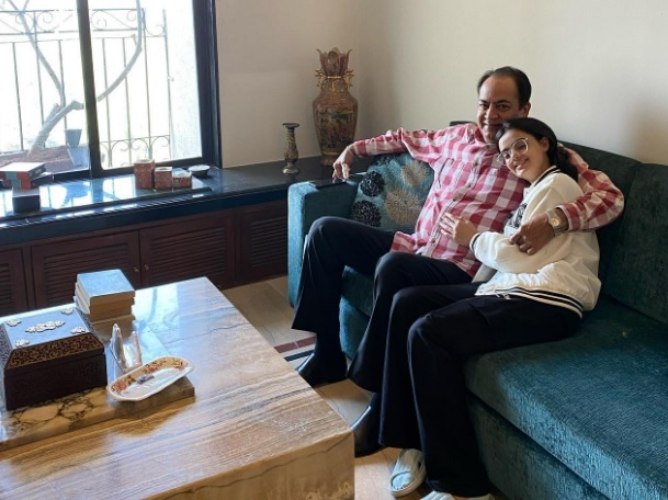 Ruhanika Dhawan Pics: बड़ी हो गई है  'ये है मोहब्बतें' की रूही ,15 साल की उम्र में खरीदा घर