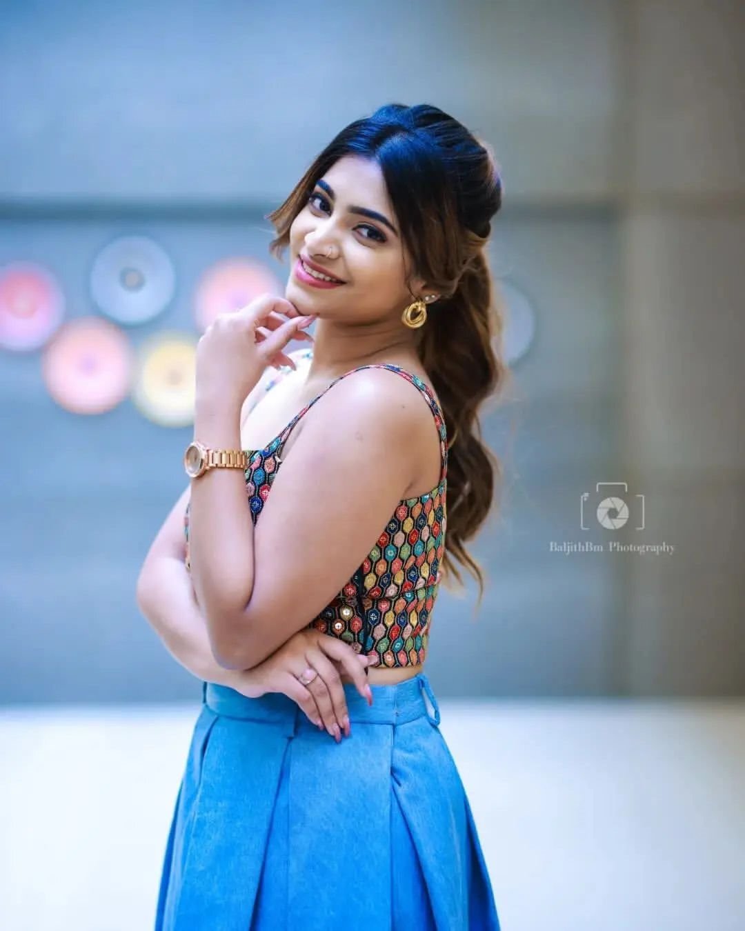 Malavika Sreenath: സൂപ്പർ ഗ്ലാമറസ് ലുക്കിൽ മാളവിക ശ്രീനാഥ്... ആരാധകരുടെ മനം മയക്കി നടിയുടെ പുത്തൻ ഫോട്ടോഷൂട്ട്
