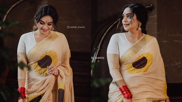 Lakshmi Nakshathra: കേരള സാരിയിൽ തിളങ്ങി ലക്ഷ്മി നക്ഷത്ര... മിനി സ്ക്രീൻ താരത്തിന്റെ ലുക്ക് ഏറ്റെടുത്ത് ആരാധകർ