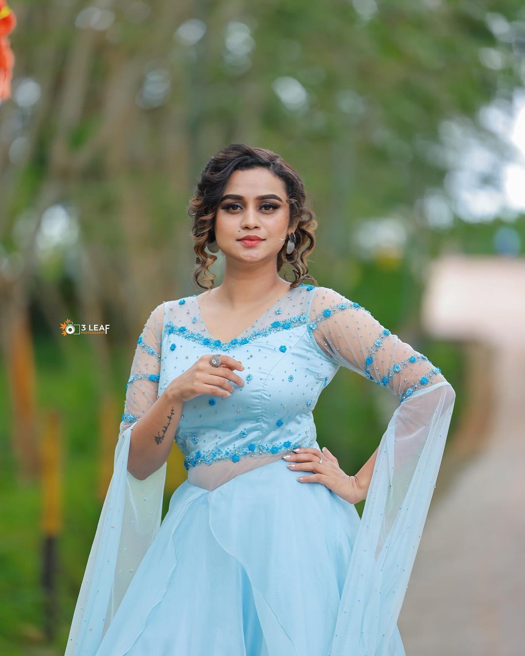 Lakshmi Nakshathra: കേരള സാരിയിൽ തിളങ്ങി ലക്ഷ്മി നക്ഷത്ര... മിനി സ്ക്രീൻ താരത്തിന്റെ ലുക്ക് ഏറ്റെടുത്ത് ആരാധകർ