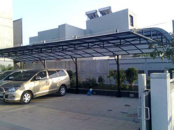 ബൈക്കും കാറും ഒരിക്കലും തെക്ക് ദിശയിൽ പാർക്ക് ചെയ്യരുത്: വാസ്തു പറയുന്നത്