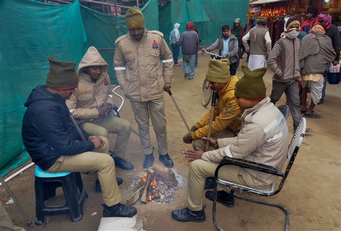 Winter At Its Peak; Cold Wave Causes Chaos In Northern India