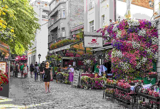 യൂറോപ്പ് എന്ത് സുന്ദരം, ഇതൊന്നും കണ്ടില്ലെങ്കില്‍ എന്ത് ജീവിതം; സോളോ ട്രിപ്പിന് ബെസ്റ്റ് ഈ സ്ഥലങ്ങള്‍