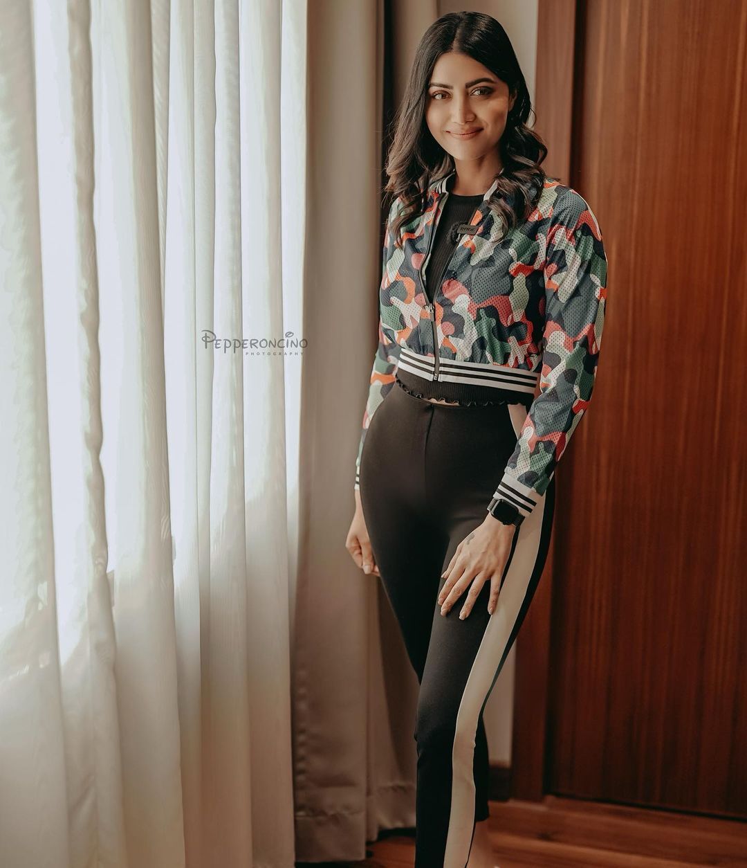 Mamta Mohandas: 'ഓൾവേസ് ക്ലാസിക്...'  ഇതാണോ മഹേഷിന്റെ മാരുതി... ചുവന്ന മാരുതിക്കൊപ്പം സുന്ദരിയായി മംമ്ത!