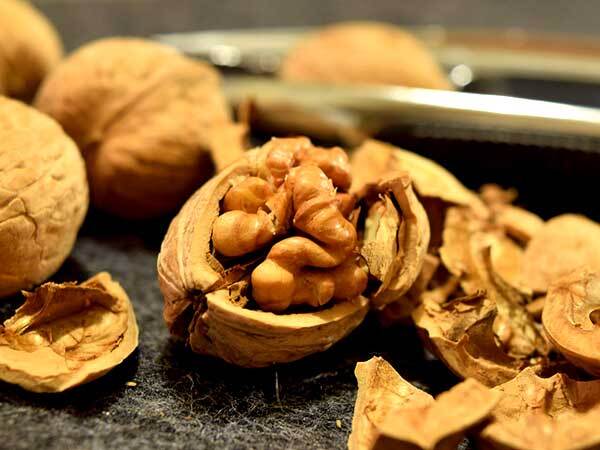 Hair Care: മുടി തഴച്ചു വളരണോ? എങ്കിൽ ഇനി മുതൽ ഇതെല്ലാം കഴിച്ചു തുടങ്ങാം...