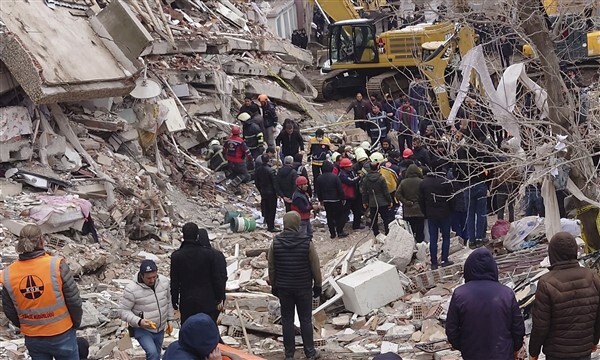 Heart-Wrenching Visuals From Earthquake Affected Turkey; As Death Toll Crosses 4.300