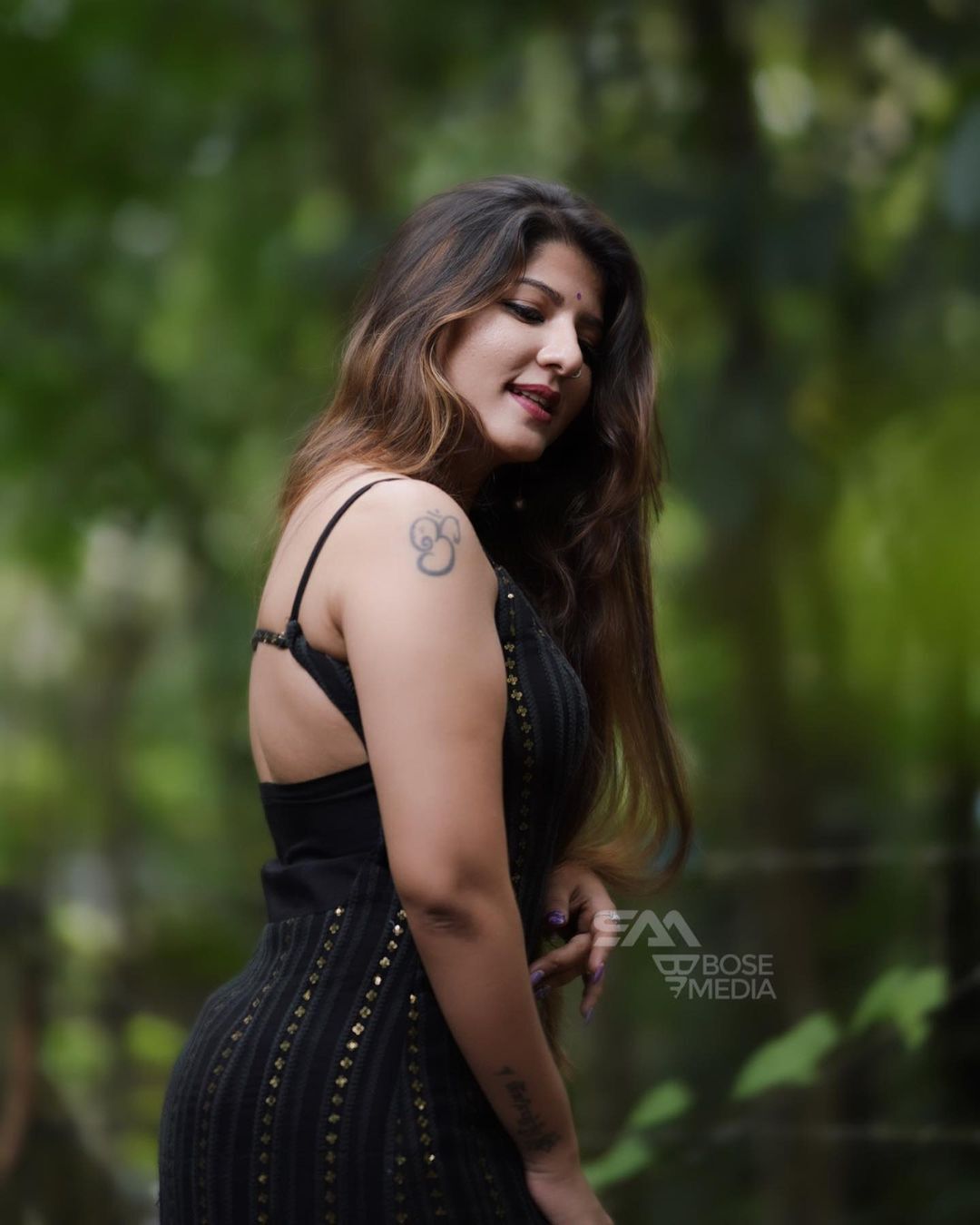Aswathy S Nair: ബ്ലാക്ക് ഈസ് ബ്ലൂട്ടി... കറുപ്പിൽ സൂപ്പർ ലുക്കിൽ സോഷ്യൽ മീഡിയിൽ അവതരിച്ച് അശ്വതി നായർ, ഇൻസ്റ്റാഗ്രാമിൽ തരംഗമായി താരം