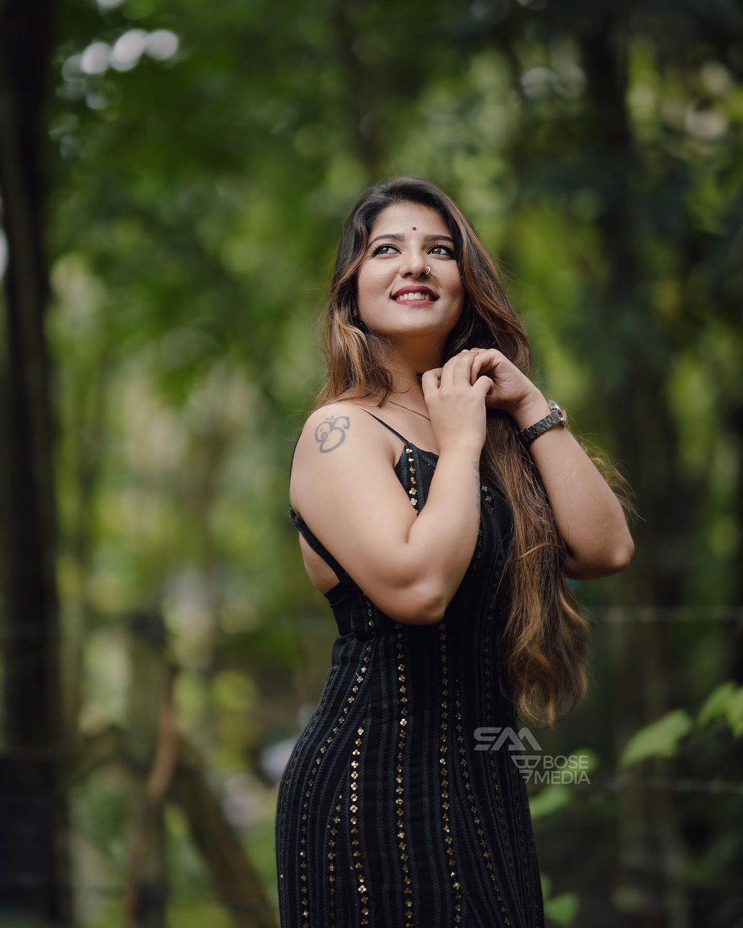 Aswathy S Nair: ബ്ലാക്ക് ഈസ് ബ്ലൂട്ടി... കറുപ്പിൽ സൂപ്പർ ലുക്കിൽ സോഷ്യൽ മീഡിയിൽ അവതരിച്ച് അശ്വതി നായർ, ഇൻസ്റ്റാഗ്രാമിൽ തരംഗമായി താരം