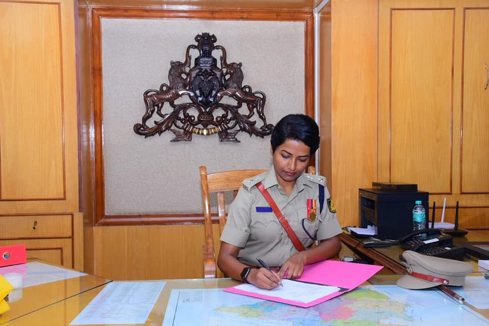 ಕೊಪ್ಪಳ ಜಿಲ್ಲೆಯ ನೂತನ ಎಸ್ಪಿಯಾಗಿ ಅಧಿಕಾರ ವಹಿಸಿಕೊಂಡ ಯಶೋಧಾ ವಂಟಗೋಡಿ