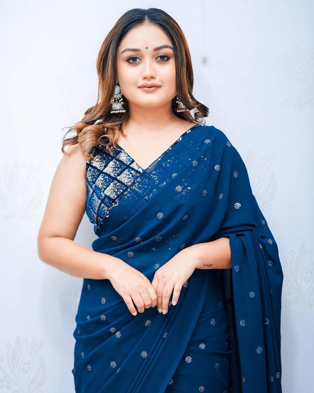 Sreelakshmi Sreekumar: സ്റ്റൈലൻ ലുക്കിൽ ശ്രീലക്ഷ്മി... മിനിസ്രക്രീൻ സുന്ദരിയുടെ കലക്കൻ ചിത്രങ്ങൾ ഏറ്റെടുത്ത് ആരാധകർ