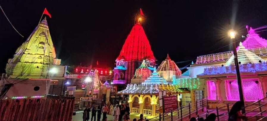 Mahashivratri से पहले जगमगाया Mahakal मंदिर, देखिए सुंदर सजावट 