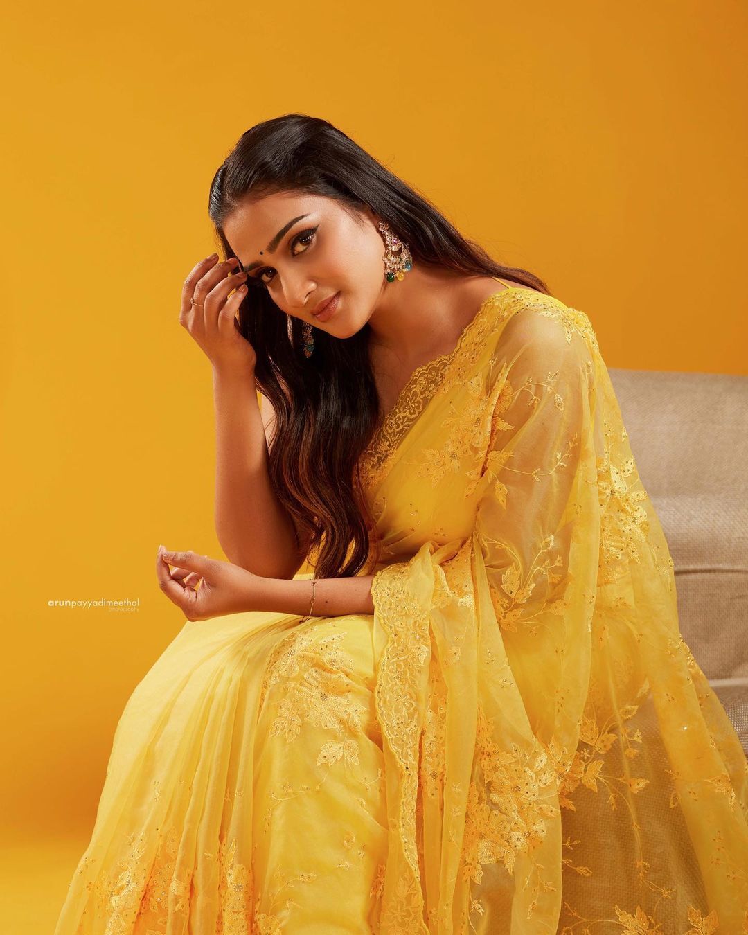 Aditi Ravi: മഞ്ഞയിൽ സൂപ്പർ ലുക്കിൽ അതിഥി രവി... ഇൻസ്റ്റാഗ്രാമിൽ വൈറലായി ...