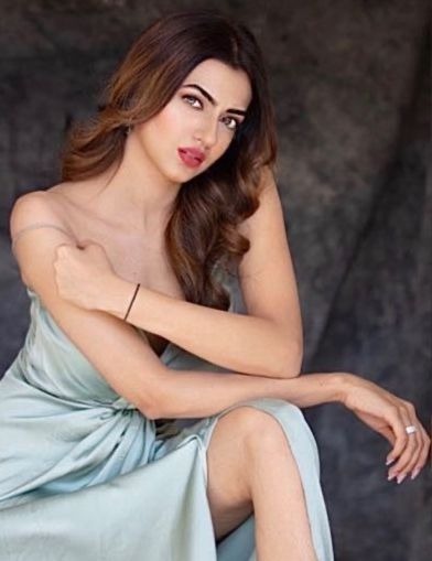 PHOTOS: 21 की हुईं  Kashika Kapoor, एंट्री करते ही धमाल मचाने वाली कशिका के बारे में जानें खास बातें