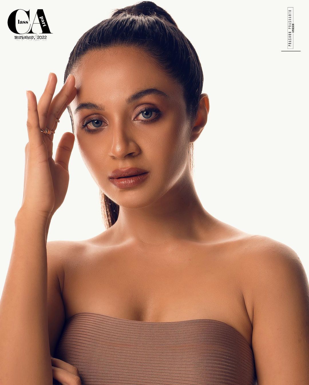 photos : இயற்கையோடு ஆனந்தமாக ஆட்டம் போடும் டெப்னிதா கர்.. க்யூட்டான சூப்பர் பிக்ஸ் இதோ!