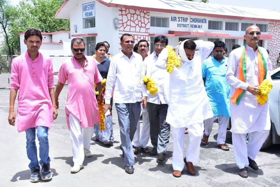 Rewa Airport: रीवा एयरपोर्ट में होगा चोरहटा हवाई पट्टी का विस्तार, CM शिवराज व सिंधिया करेंगे शिलान्यास