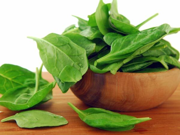 Spinach Benefits: ഇലക്കറികളിലെ ഒരു സൂപ്പർസ്റ്റാറാണ് ചീര, കണ്ണിന് മുതല്‍ മുടിക്ക് വരെ ആരോഗ്യപ്രദം