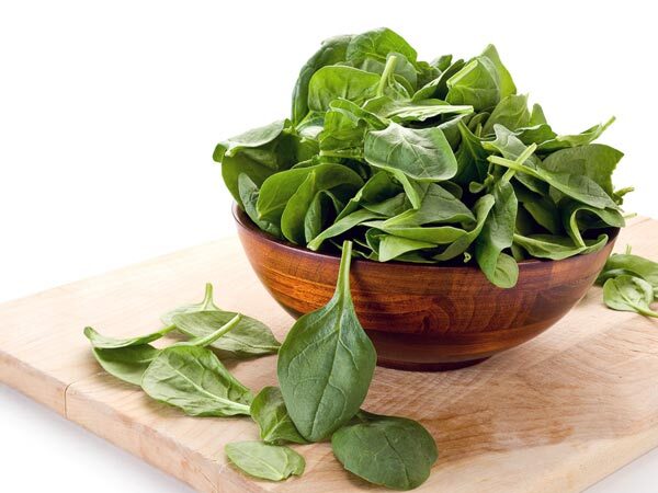 Spinach Benefits: ഇലക്കറികളിലെ ഒരു സൂപ്പർസ്റ്റാറാണ് ചീര, കണ്ണിന് മുതല്‍ മുടിക്ക് വരെ ആരോഗ്യപ്രദം