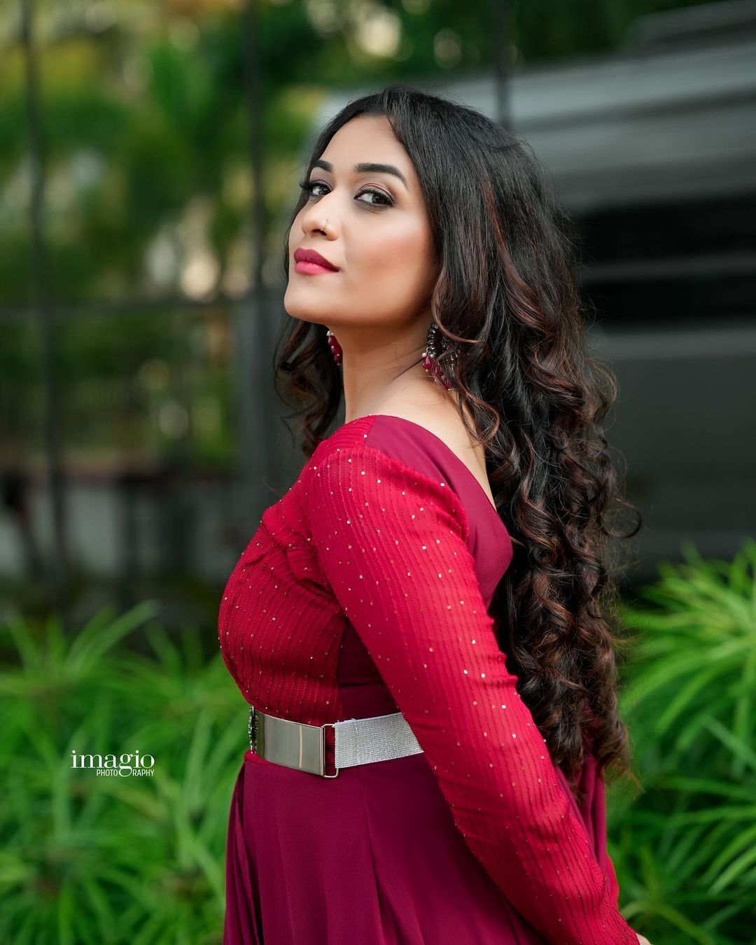 Parvathy R Krishna: റെഡിൽ സൂപ്പർ സ്റ്റൈലിഷ് ലുക്കിൽ പാർവതി ആർ കൃഷ്ണ; ആരാധകരുടെ മനം മയക്കിയ ചിത്രങ്ങൾ കാണാം