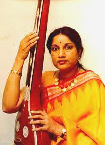 Vani Jayaram in Photos: ಮಧುರ ಕಂಠದ ಖ್ಯಾತ ಗಾಯಕಿ 'ವಾಣಿ ಜಯರಾಮ್‌' ಹೀಗಿದ್ದರು ನೋಡಿ 