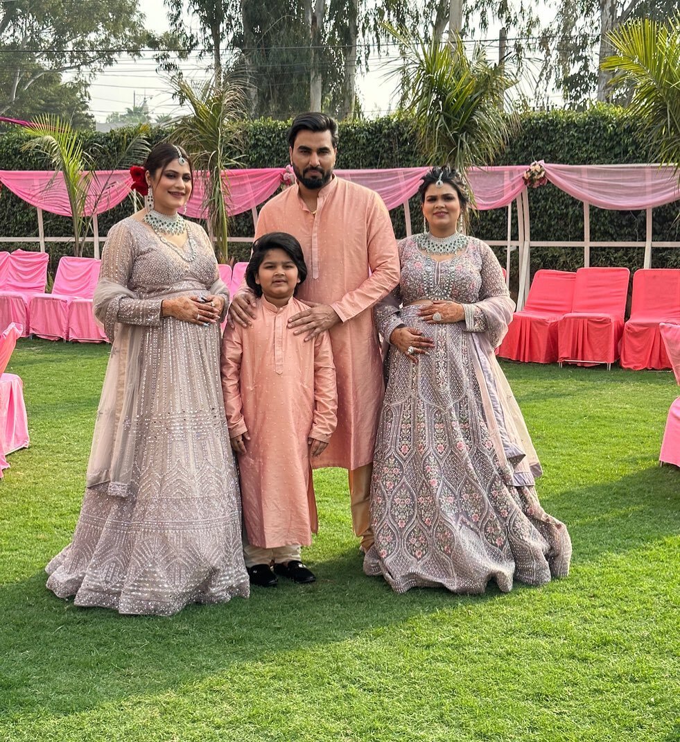 अरमान मलिक की 2 प्रेग्नेंट बीवियों की एक साथ हुई गोद भराई, दुल्हन की तरह सजी पायल और कृतिका, देखें Photos