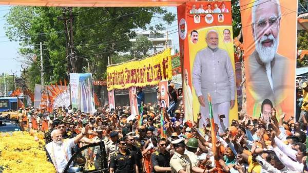 ಸಕ್ಕರೆ ನಾಡು ಮಂಡ್ಯದಲ್ಲಿ ನಮೋ ಹವಾ, ಫೋಟೋಗಳು ಇಲ್ಲಿವೆ ನೋಡಿ