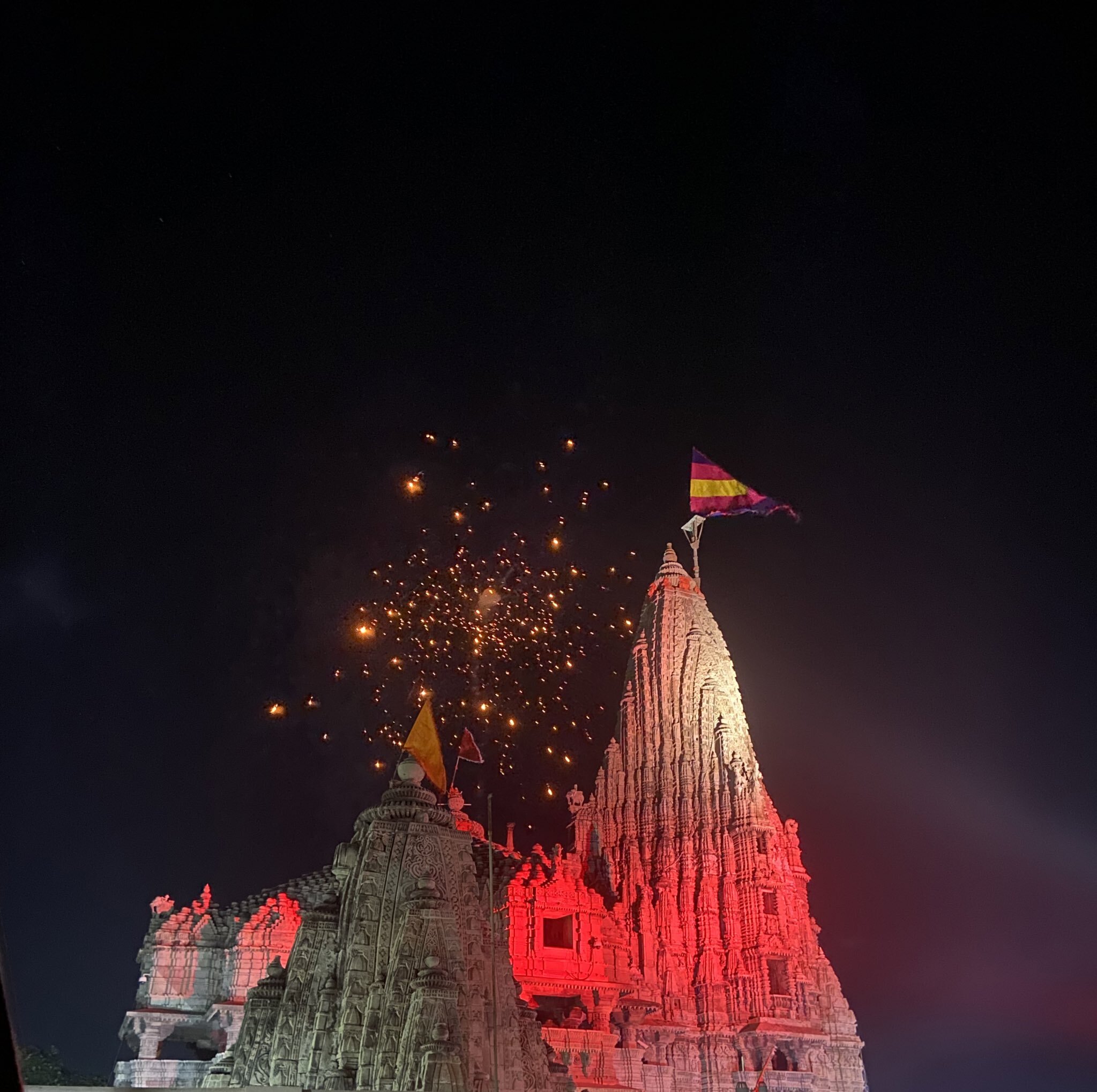 ഗാന്ധിയുടെ നാട്ടിലേക്ക് ഒരു യാത്ര പോയാലോ; സൗരാഷ്ട്ര തന്നെ ബെസ്റ്റ്, കണ്ടിരിക്കണം ഈ സ്ഥലങ്ങള്‍