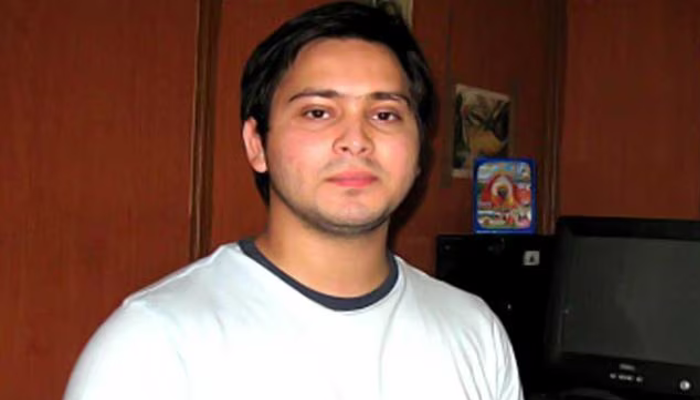 Bihar के उप मुख्यमंत्री तेजस्वी यादव की अनदेखी तस्वीर, पार्टी के काफ़ी शौकीन थे 'लालू के लाल'