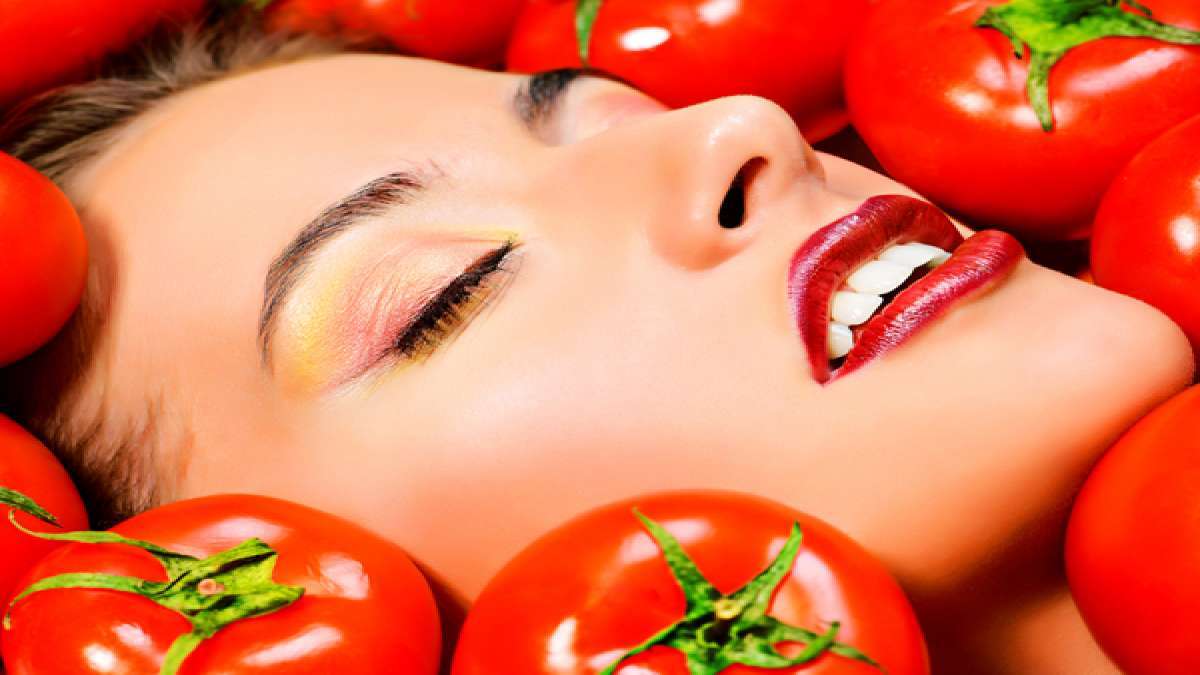 Hair Tips with Tomato: തക്കാളി കൊണ്ടൊരു കിടിലന്‍ സൂത്രമുണ്ട്.. മുടി തഴച്ച് വളരും