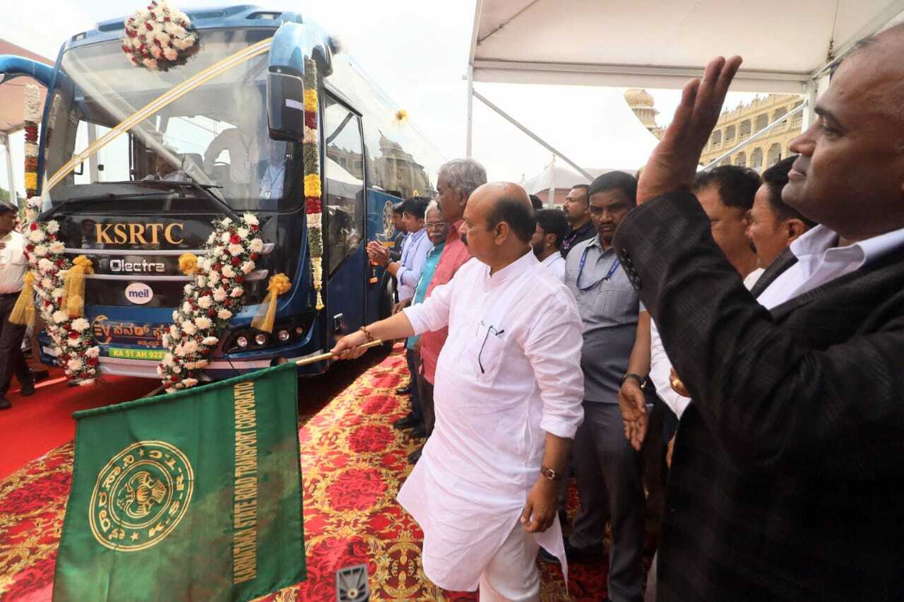 KSRTC ಅಂತರ್ ನಗರ ಎಸಿ ಎಲೆಕ್ಟ್ರಿಕ್ ಇವಿ ಪವರ್ ಪ್ಲಸ್ ಬಸ್‌ಗಳ ಲೋಕಾರ್ಪಣೆ