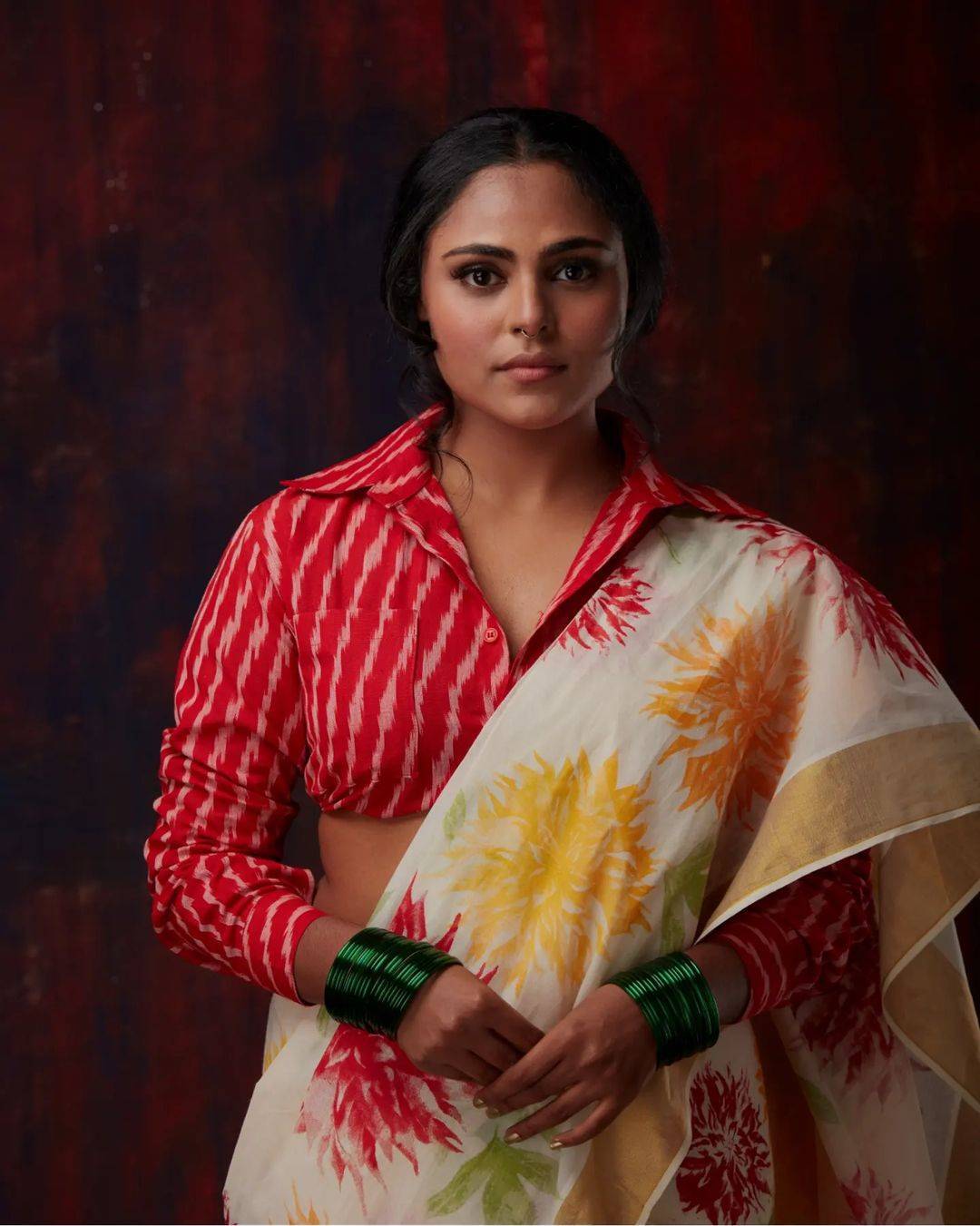 yalangoch etuk sochli ayollar